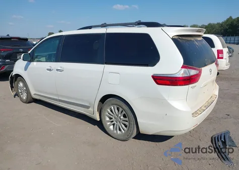 2016 Toyota Sienna Xle Premium 8 Passenger z USA, uszkodzony, nr VIN 5TDYK3DC7GS718137